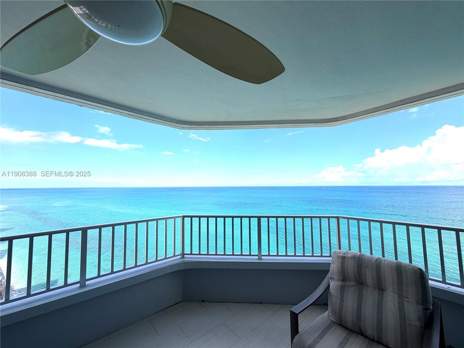 CORNICHE CONDO #1801