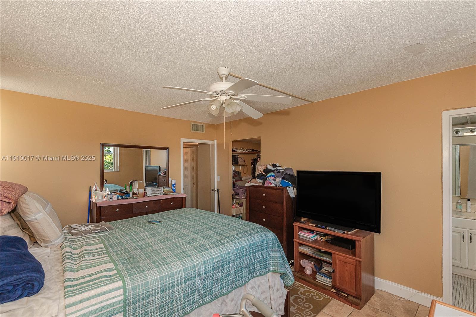SOMERSET · #308L in Lauderdale Lakes - Photo 1