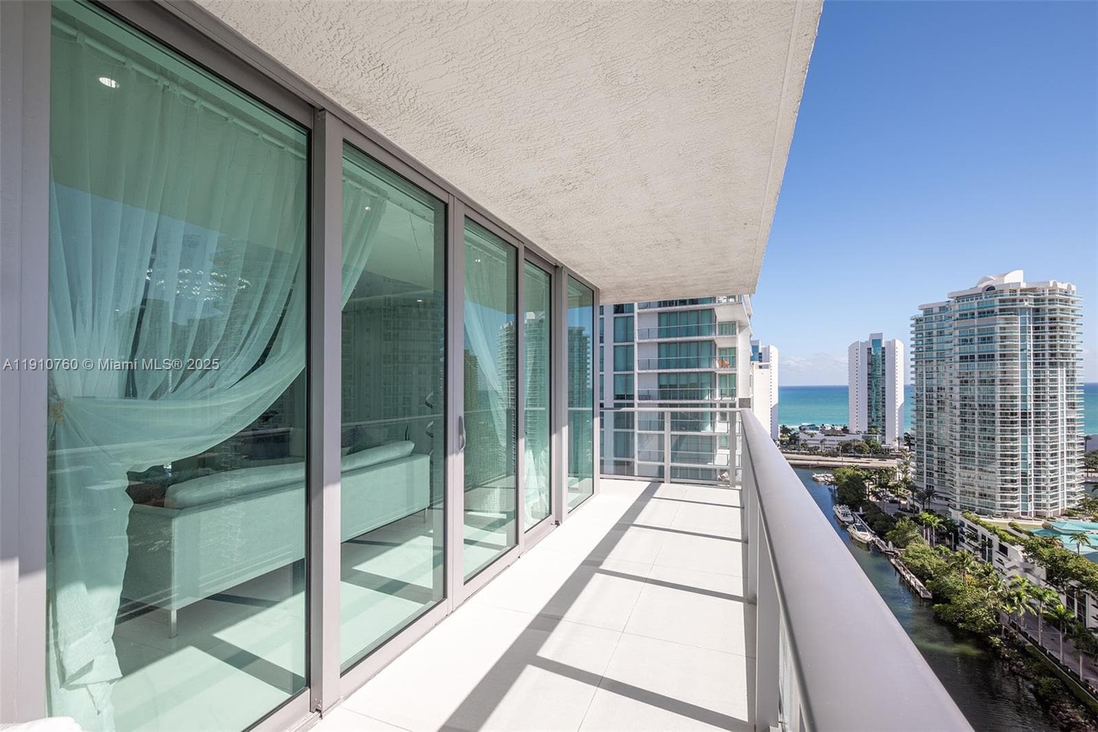 Parque Towers · #5-1908 in Sunny Isles Beach - Photo 1