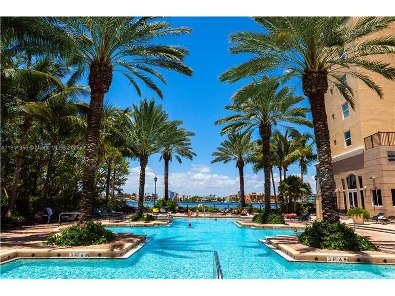Porto Bellagio · #1118 in Sunny Isles Beach - Photo 1