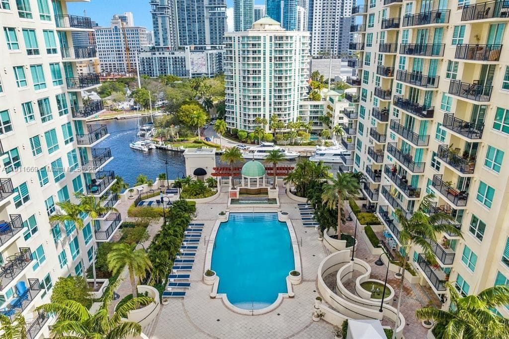 Symphony · #313N in Fort Lauderdale - Photo 1