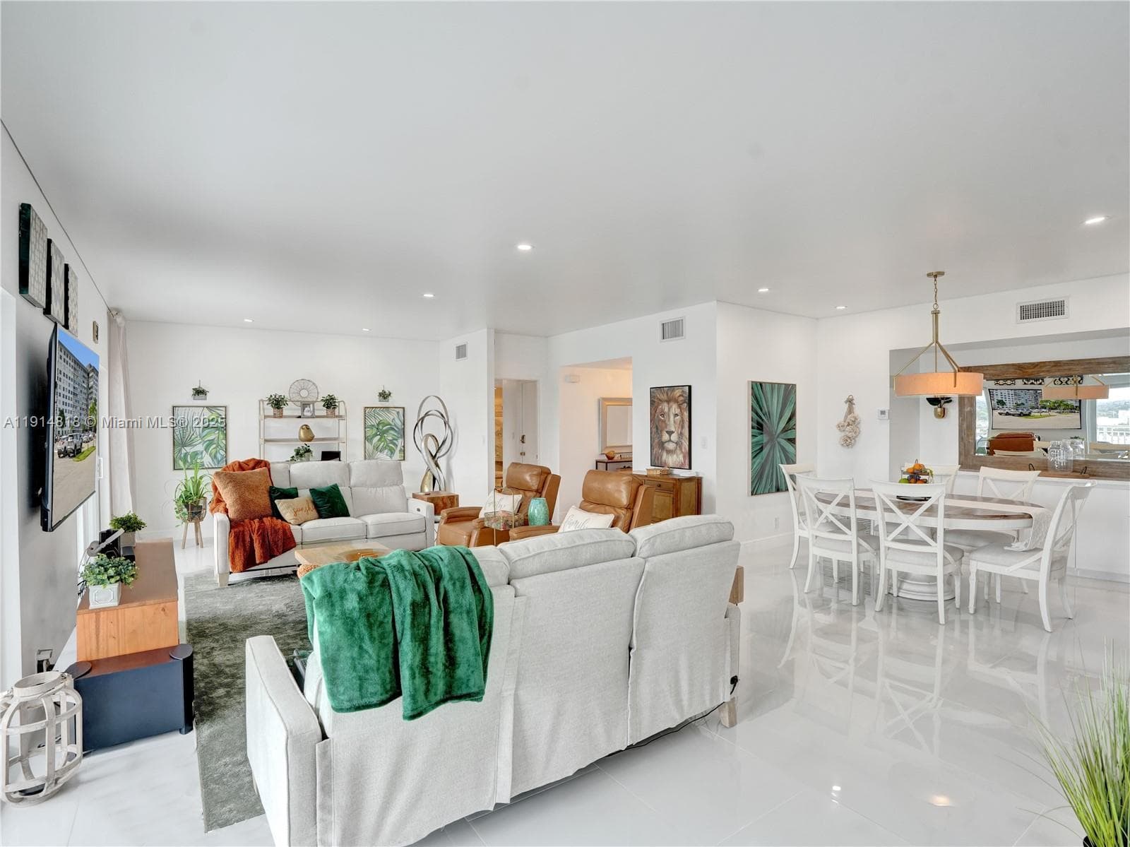 Hillcrest · #1204 in Hollywood - Photo 1