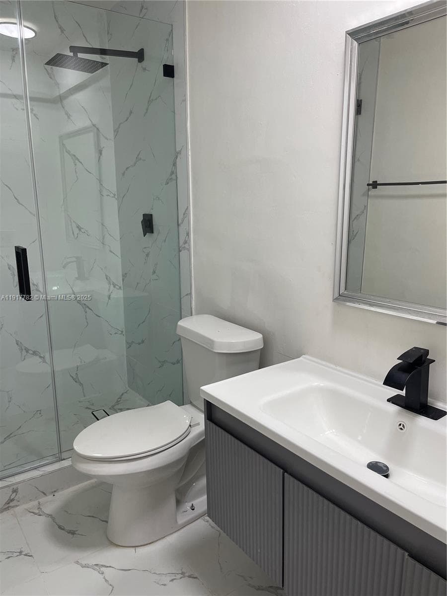 VILLAGE AT DADELAND CONDO · #B213 in Miami - Photo 1