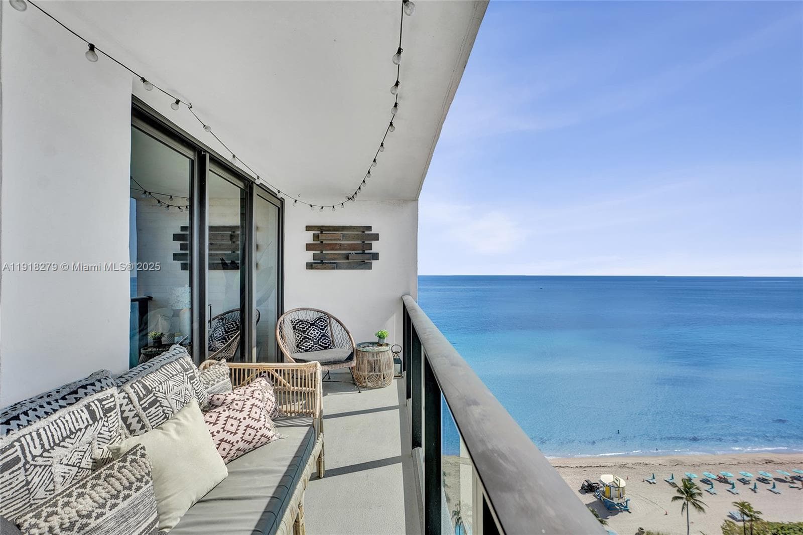 CATANIA CONDO · #1807 (available) in Hollywood - Photo 1