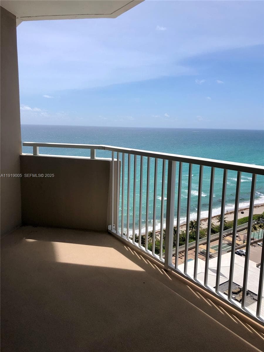 HEMISPHERES CONDO · #20A in Hallandale Beach - Photo 1
