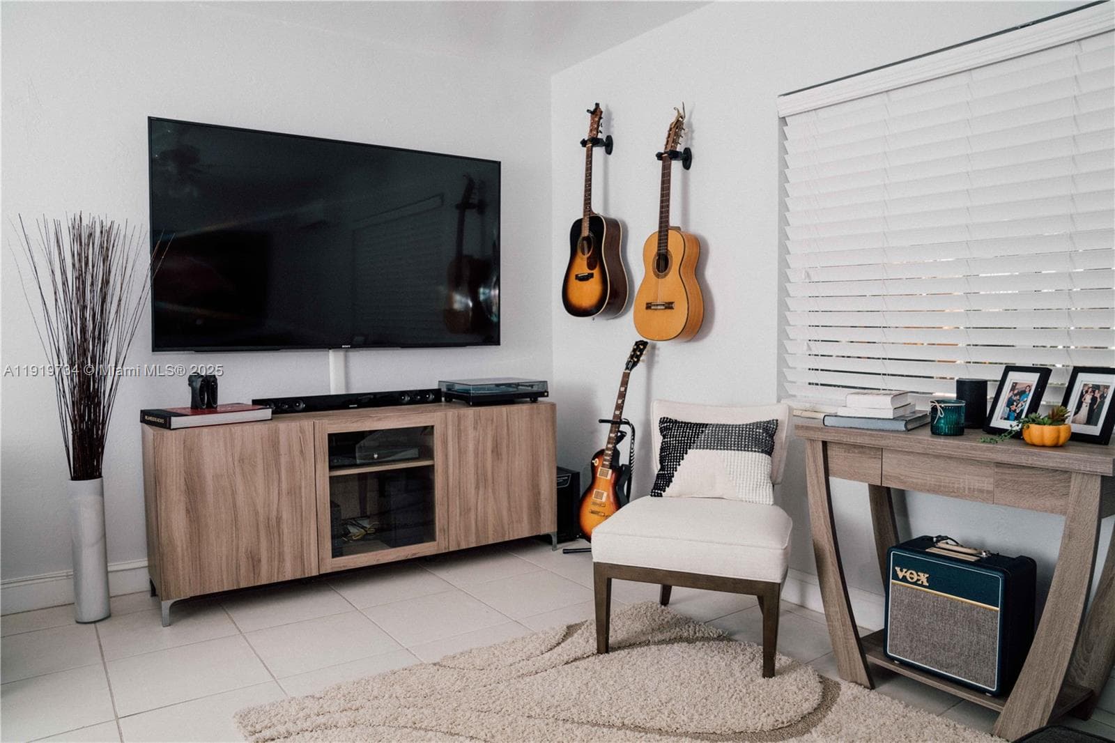 HIDEAWAY CONDO · #6 in South Miami - Photo 1