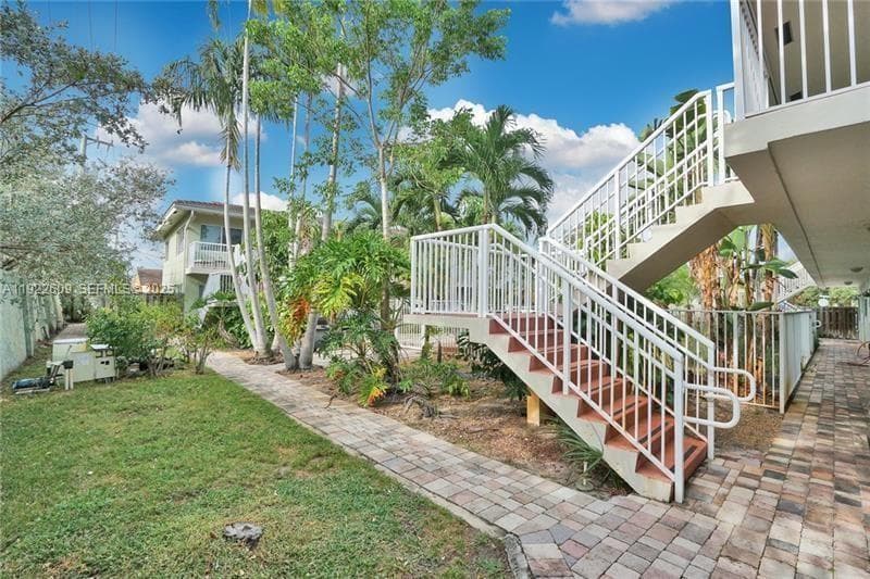 OASIS FALLS CONDO · #5 in Fort Lauderdale - Photo 1