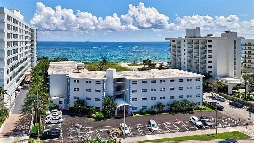 CROSSWINDS APTS INC CO-OP · #111 in Pompano Beach - Photo 1