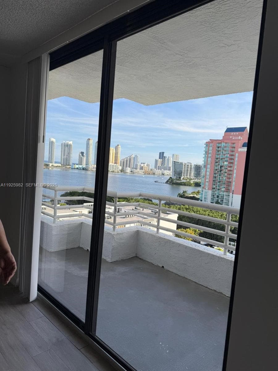 Parc Central Aventura Eas · #1415 in Aventura - Photo 1