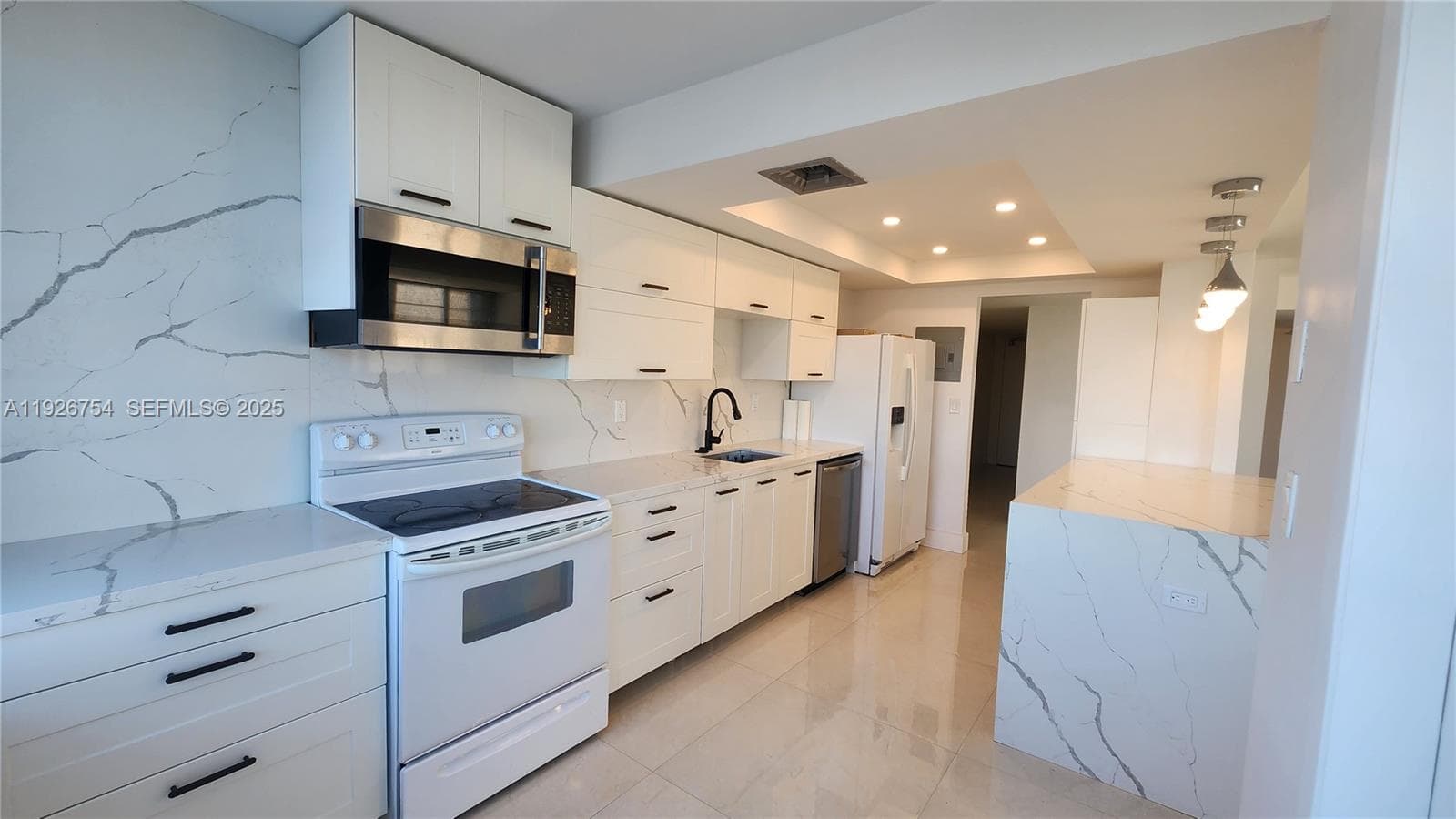 DEL PRADO MARINA · #1705 in Aventura - Photo 1