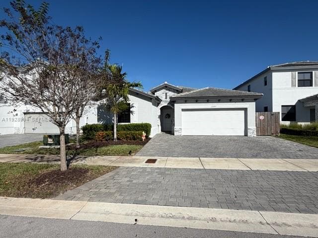 13361 SW 284th Ter photo 1