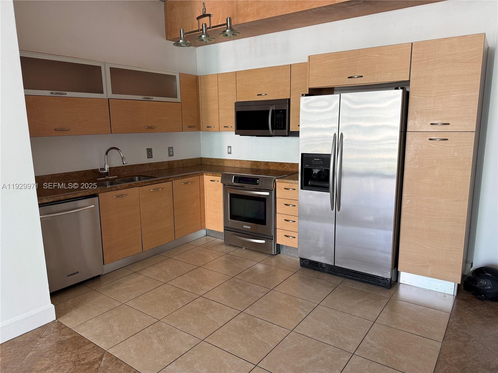 UPTOWN LOFTS CONDO · #1003 in Miami - Photo 1