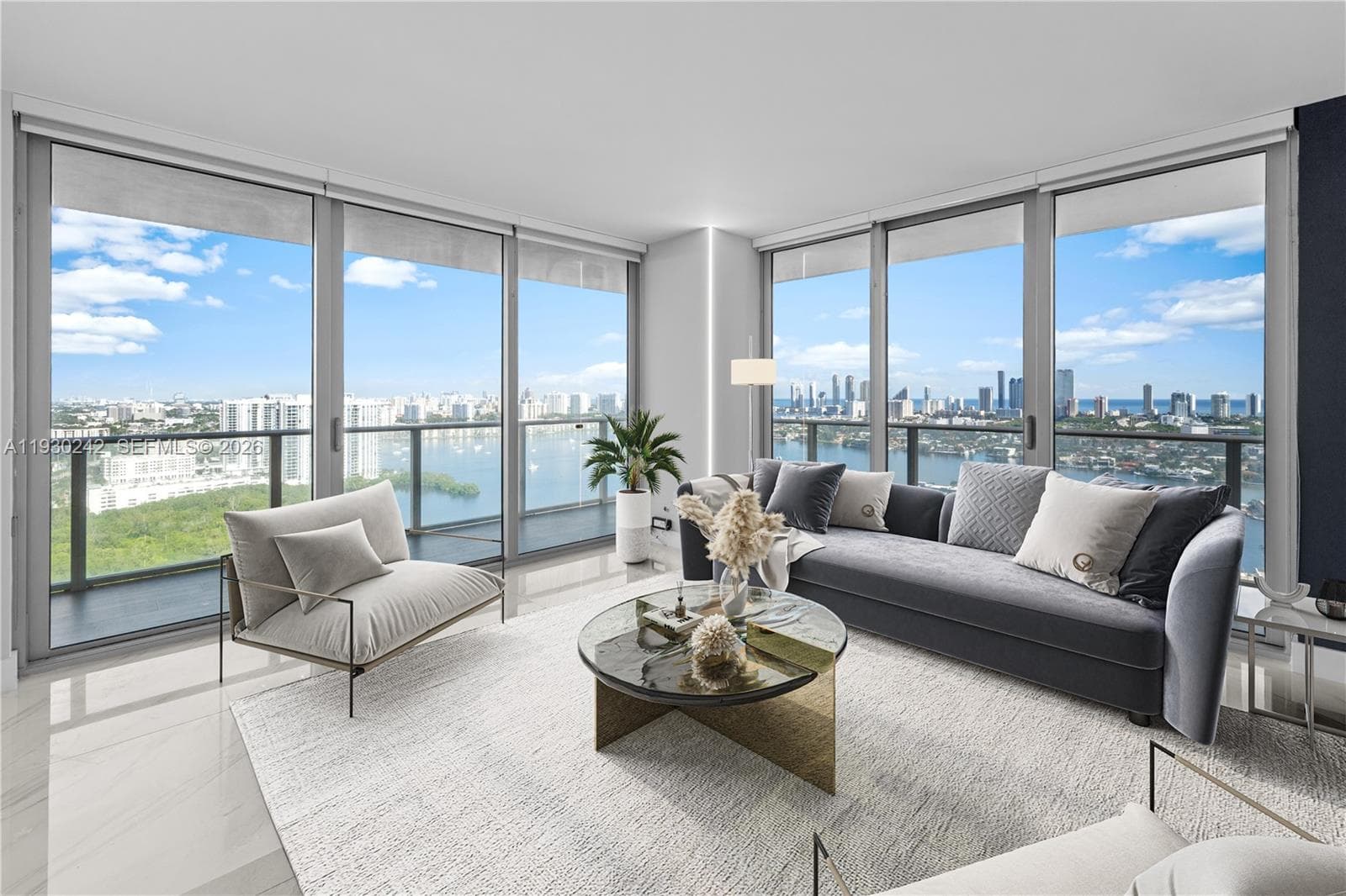 THE HARBOUR · #2907 in North Miami Beach - Photo 1