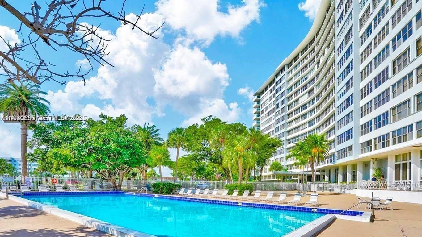PARKVIEW POINT CONDO · #1P in Miami Beach - Photo 1