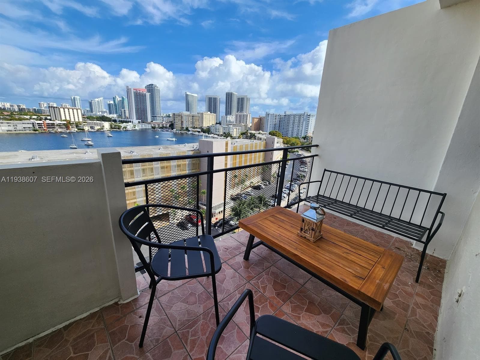 OCEAN VIEW TOWERS CONDO · #1114 in Hallandale Beach - Photo 1