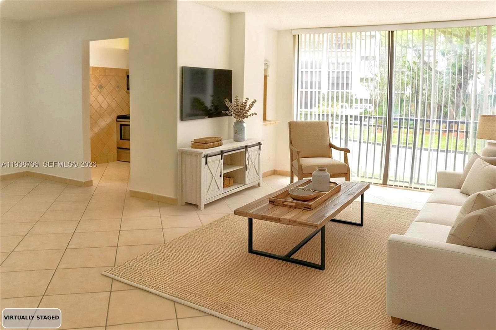 PLAZA OF AMERICAS CONDO · #118 in Sunny Isles Beach - Photo 1