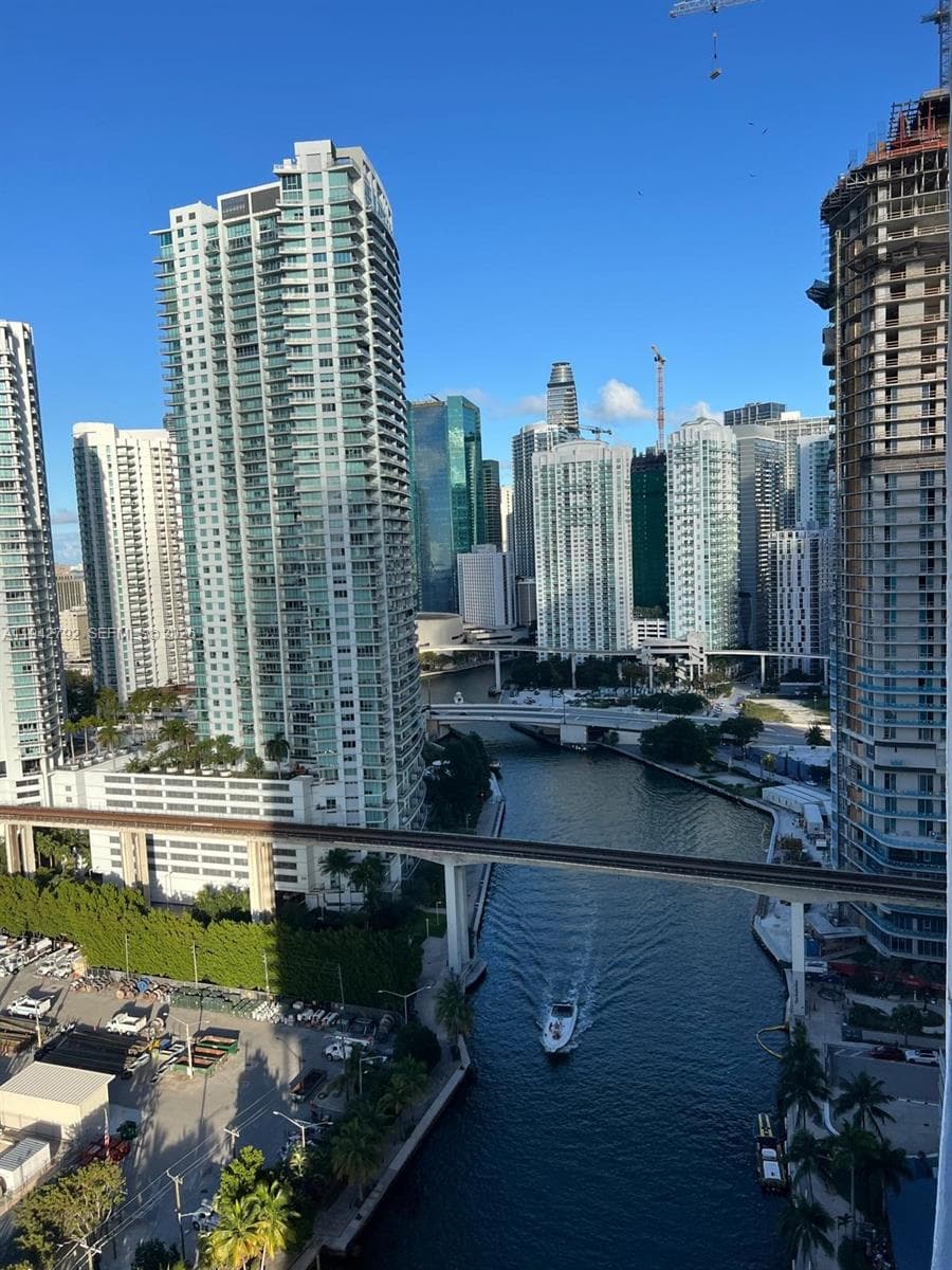 Latitude on the River · #2601 in Miami - Photo 1