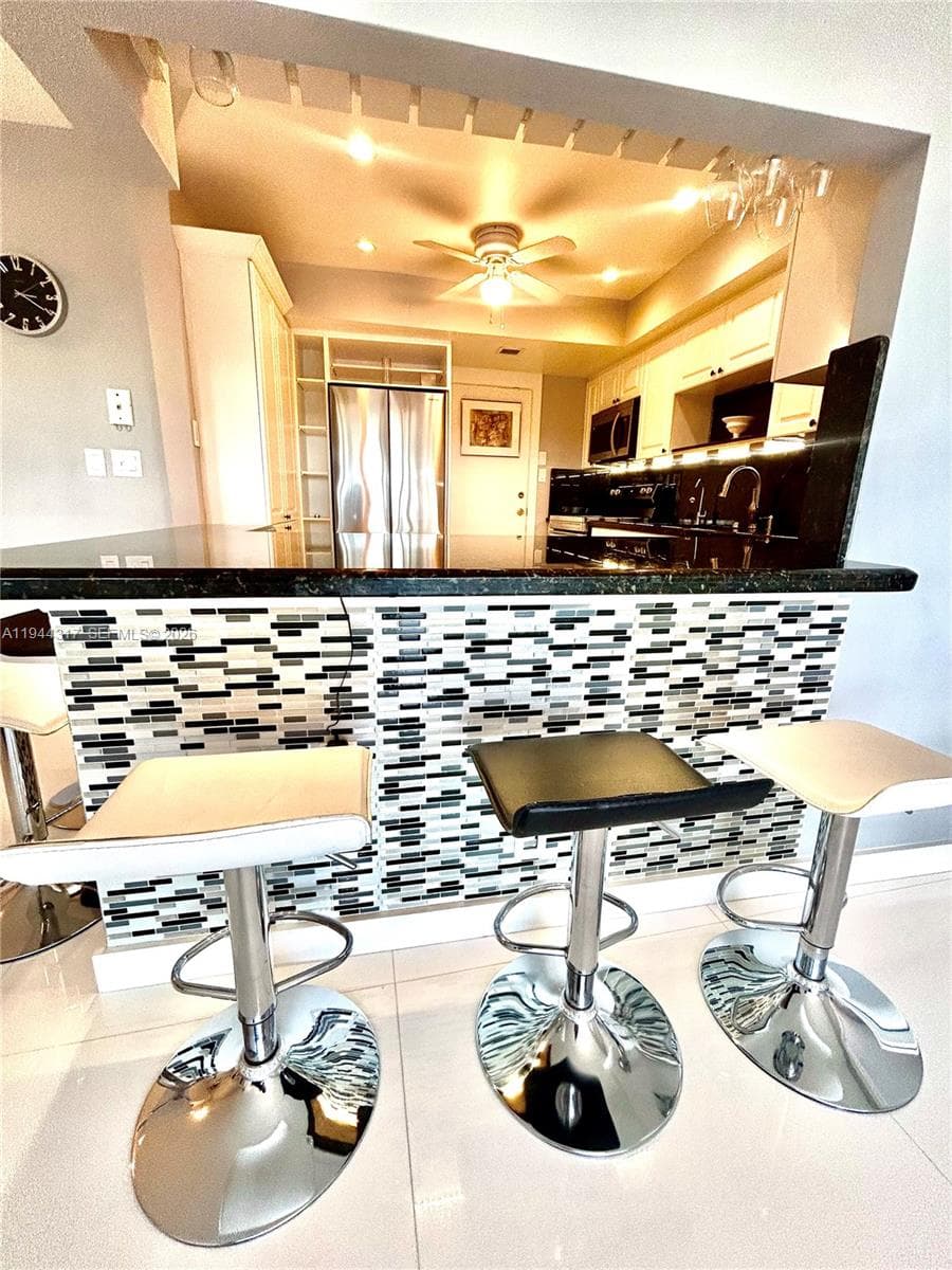 FAIRWAYS RIVIERA · #721 in Hallandale Beach - Photo 1