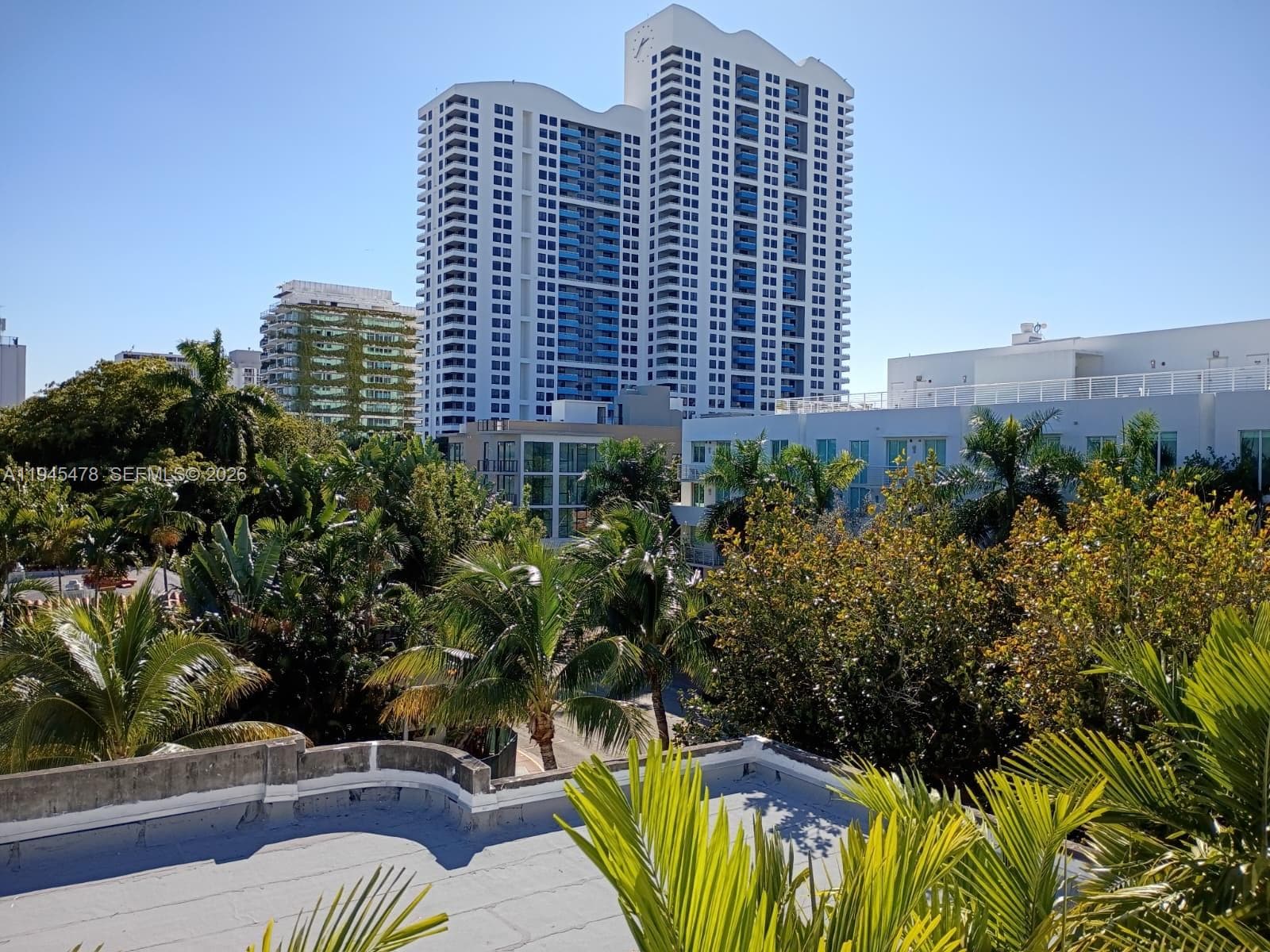 WEST SIDE PLAZA CONDO · #502 in Miami Beach - Photo 1