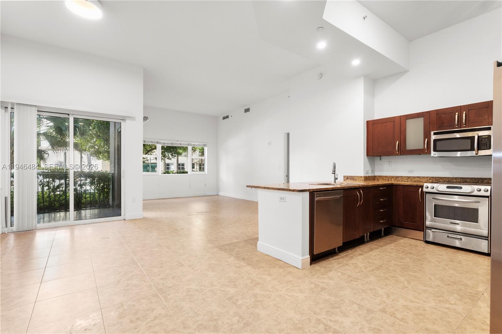 TURNBERRY VILLAGE SO TOWE · #104 in Aventura - Photo 1