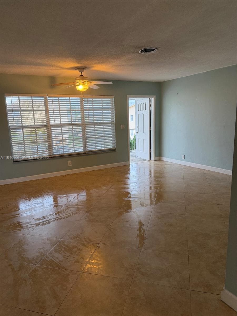 CAROLYN CONDO · #6 in Pompano Beach - Photo 1