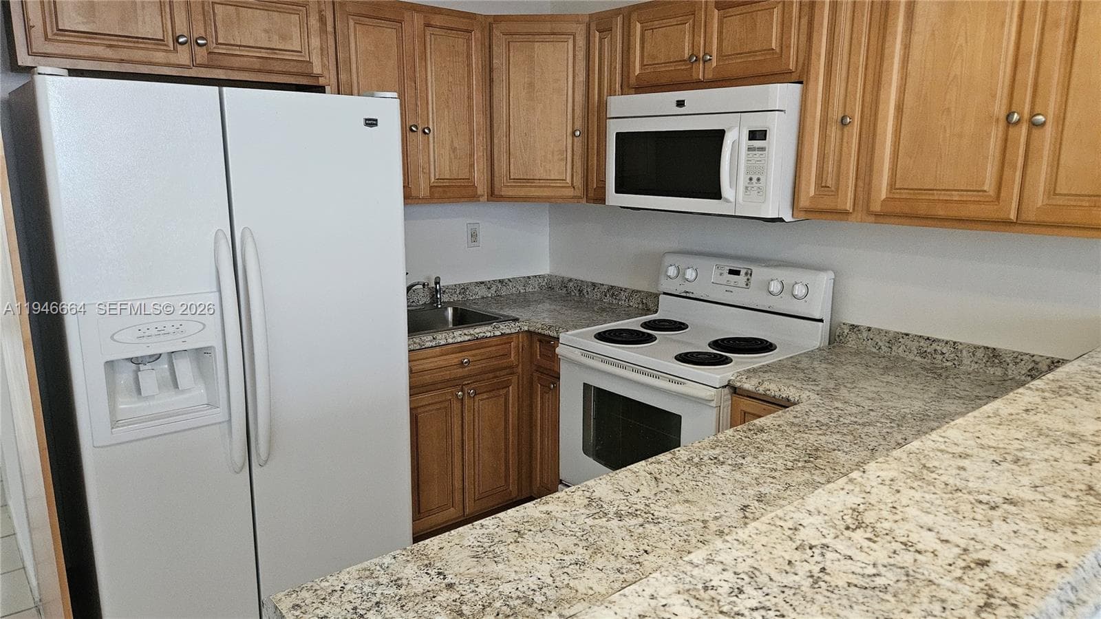 NO BAY WHITE HOUSE NO 2 C · #B105 in North Bay Village - Photo 1