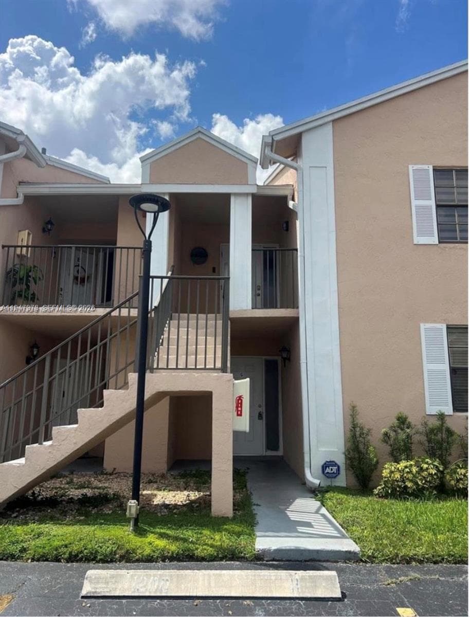 LAKESHORE · #1200G in Homestead - Photo 1