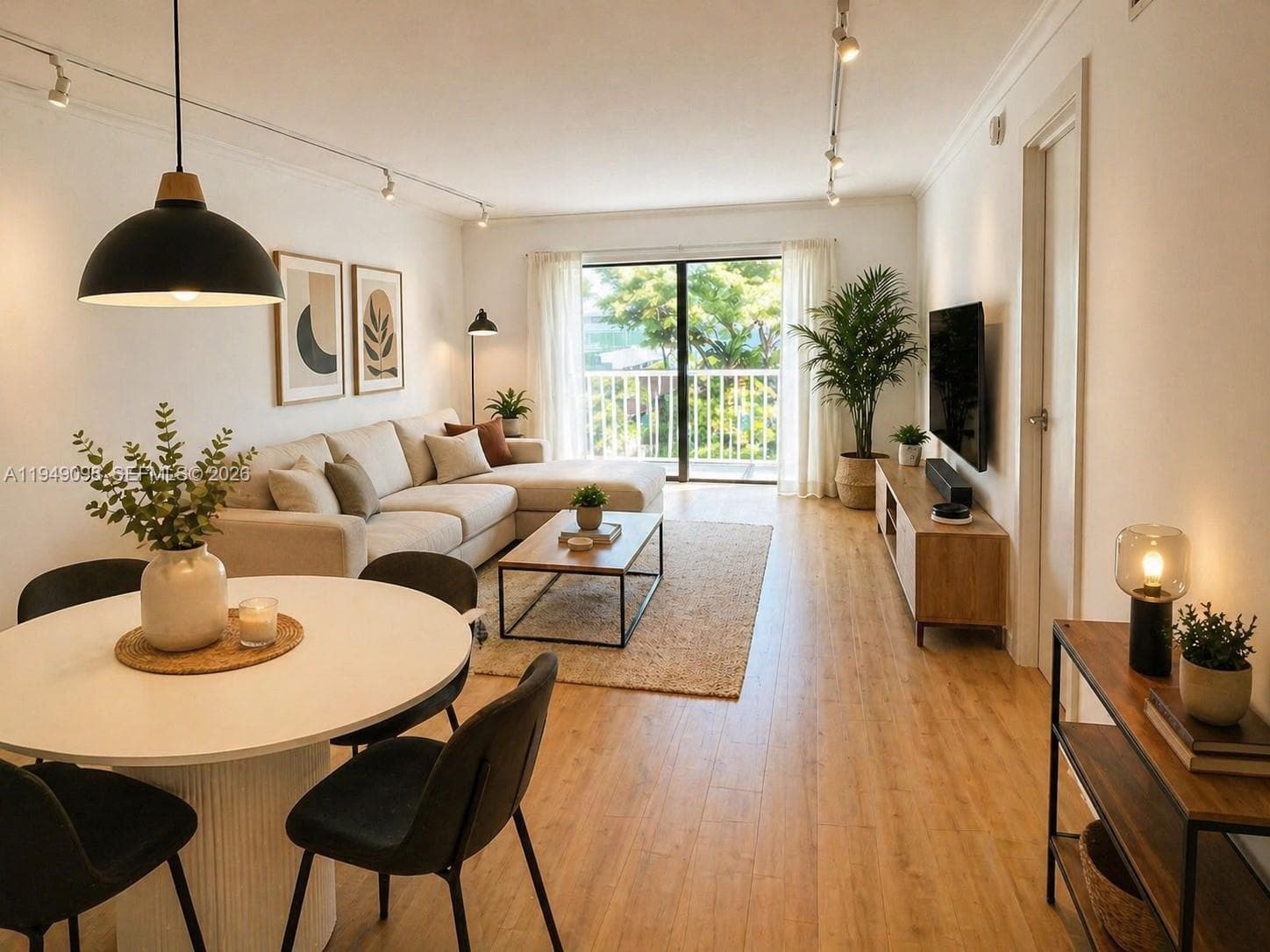 CRICKET CLUBHOUSE CONDO · #311 in Miami - Photo 1