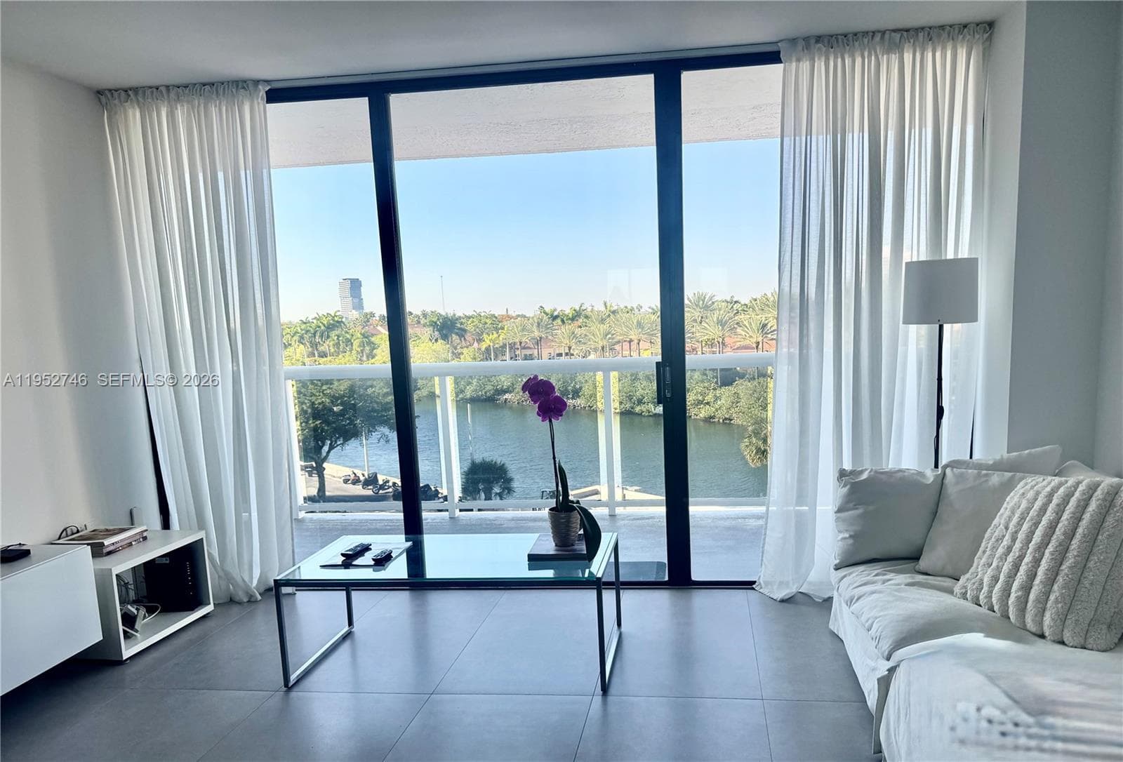 WATERVIEW CONDO · #531 in Aventura - Photo 1