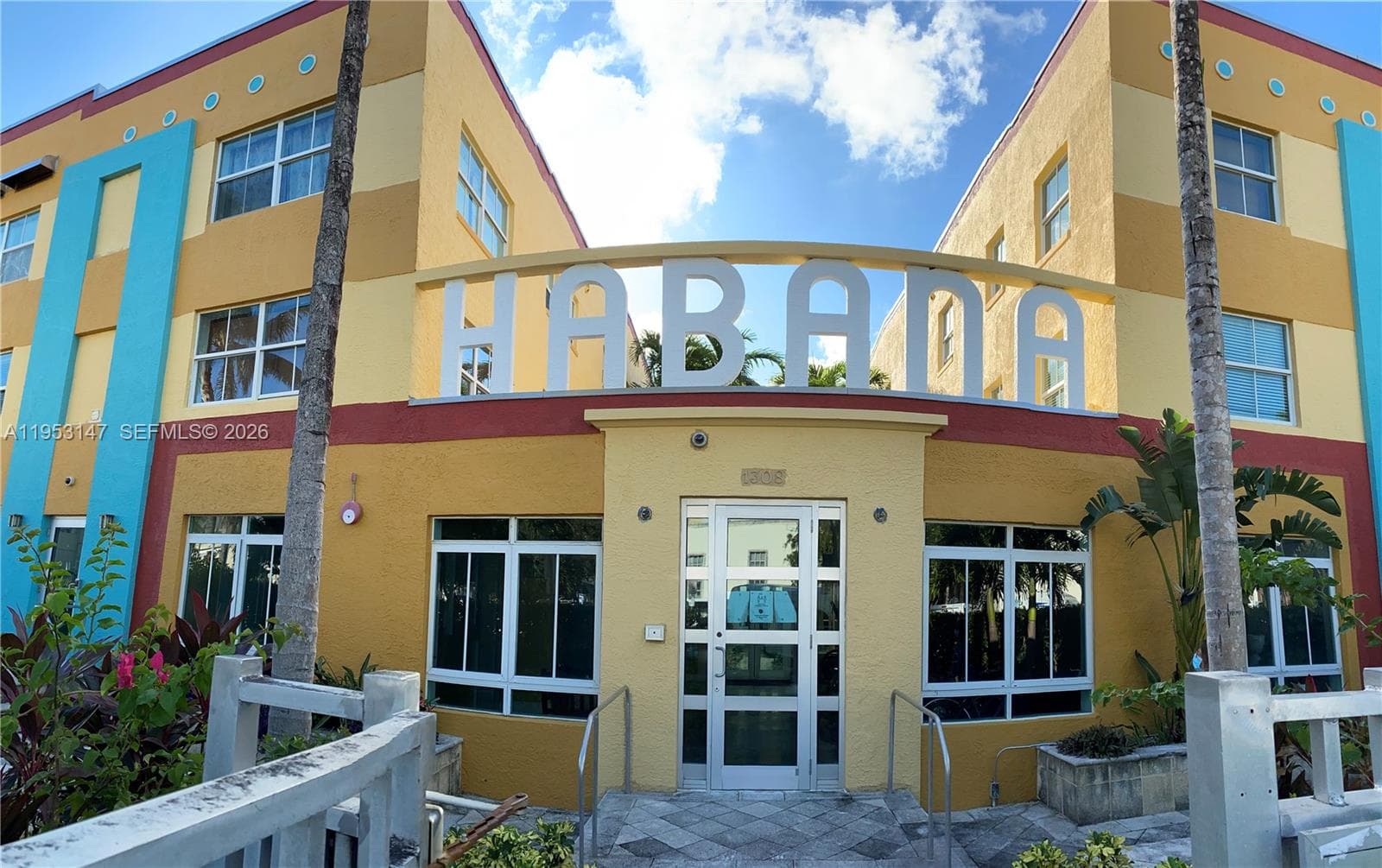 THE HABANA CONDO · #102 in Miami Beach - Photo 1