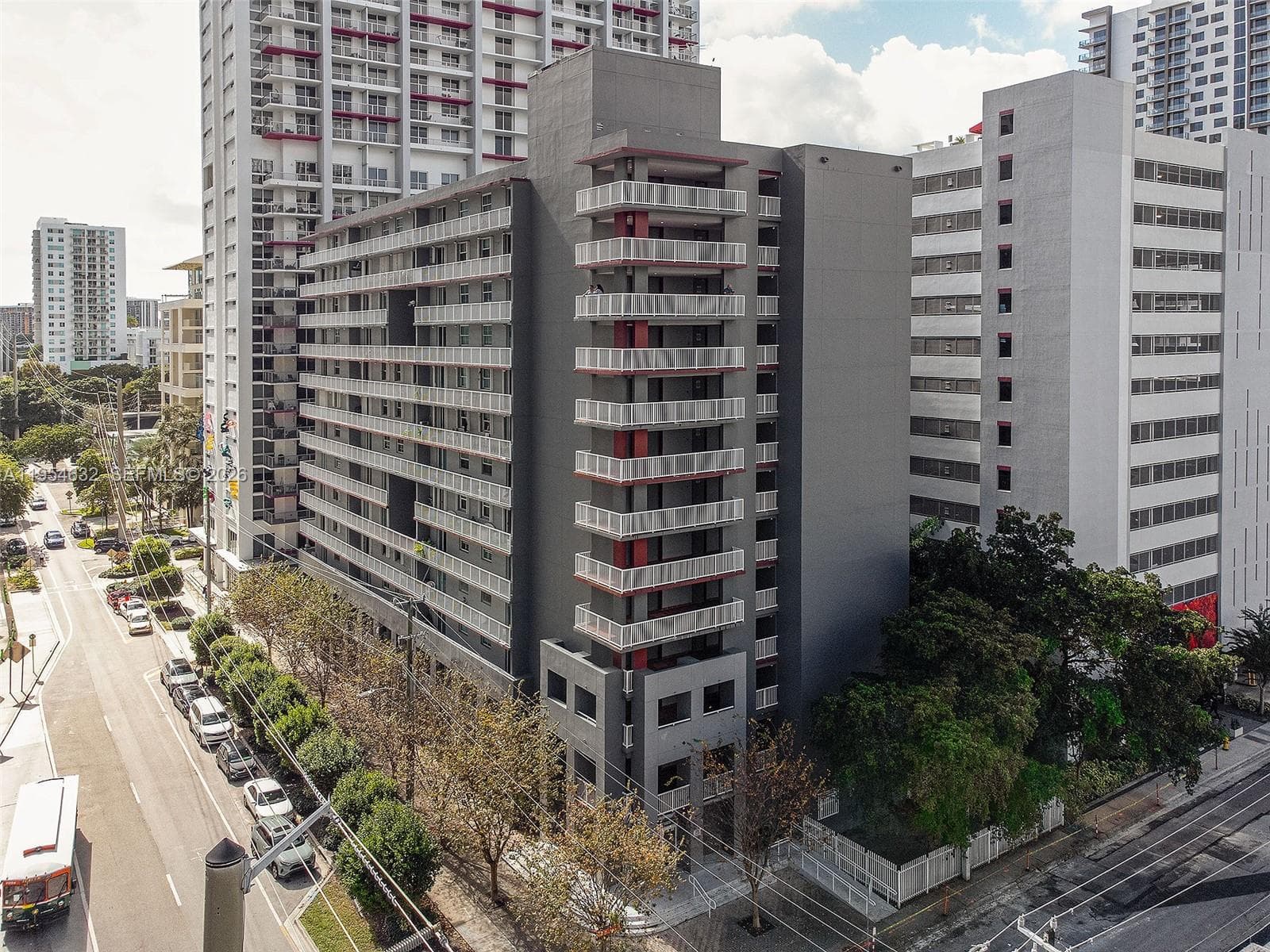 CASA GRANDE I TOWERS · #1101 in Miami - Photo 1