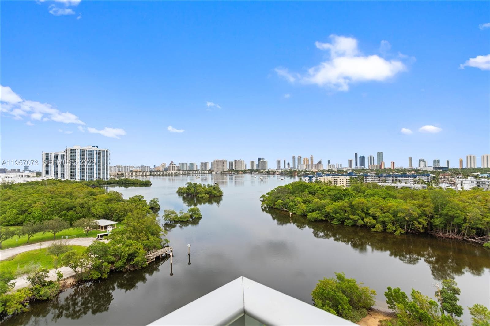 THE HARBOUR NORTH CONDO · #1007 in North Miami Beach - Photo 1