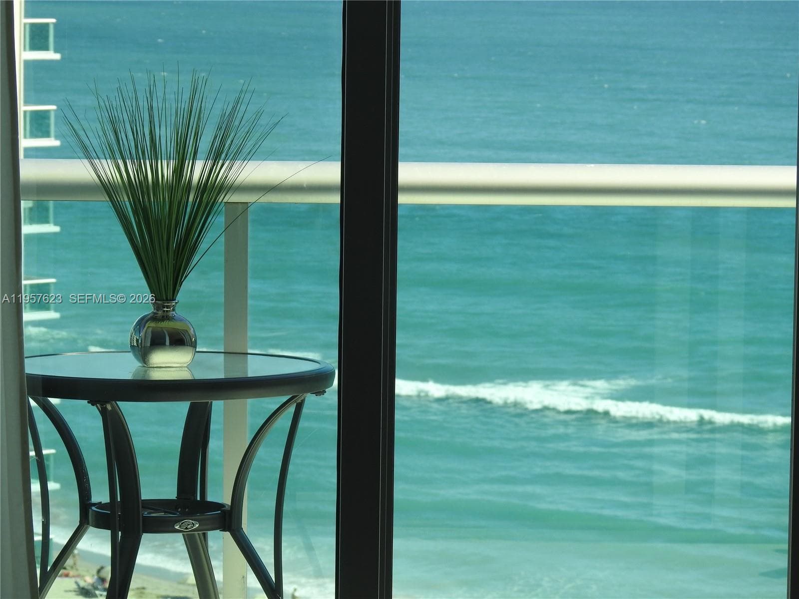 TIDES ON HOLLYWOOD BEACH · #PH16Z in Hollywood - Photo 1
