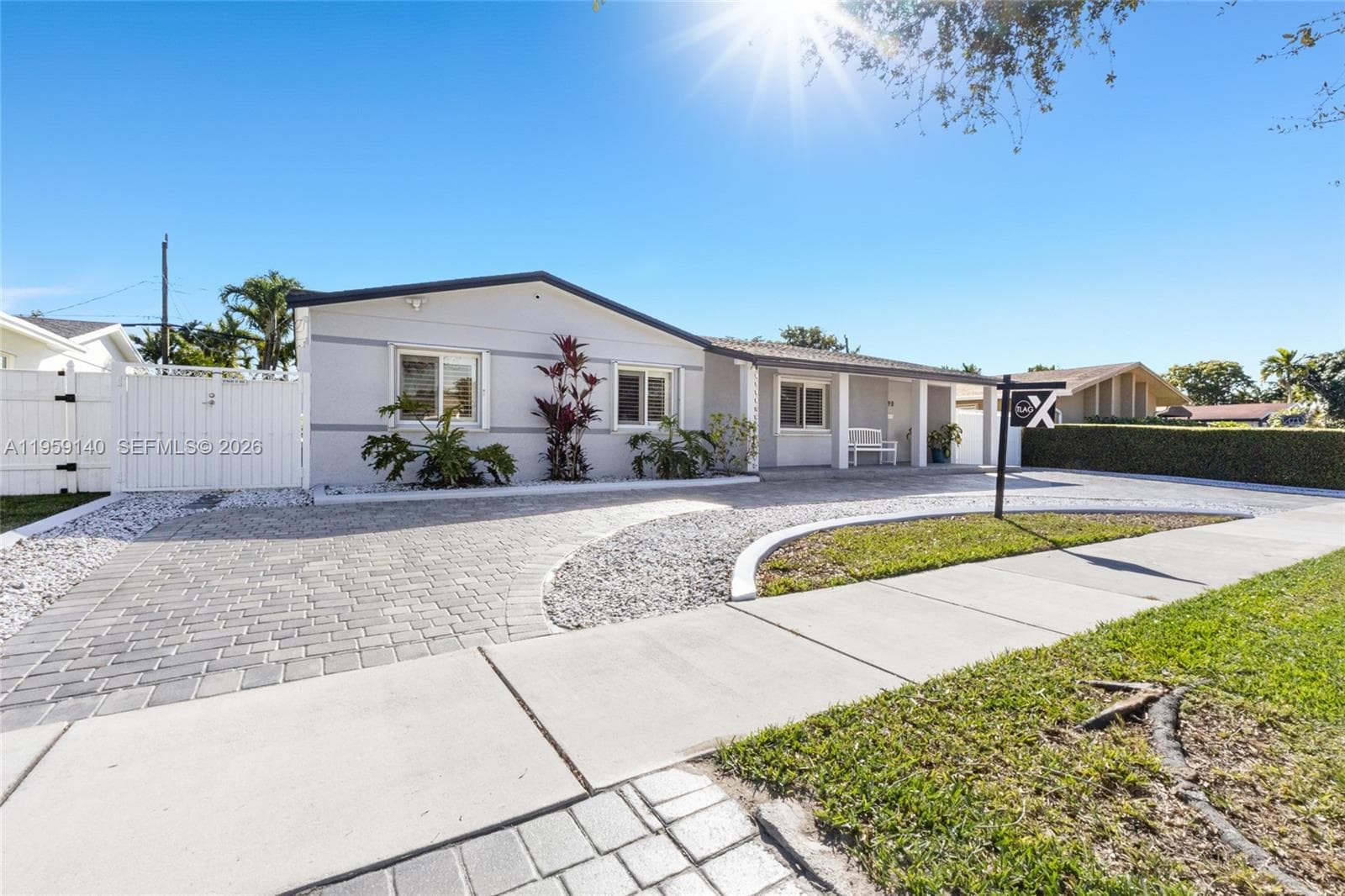 9390 SW 190th St photo 1