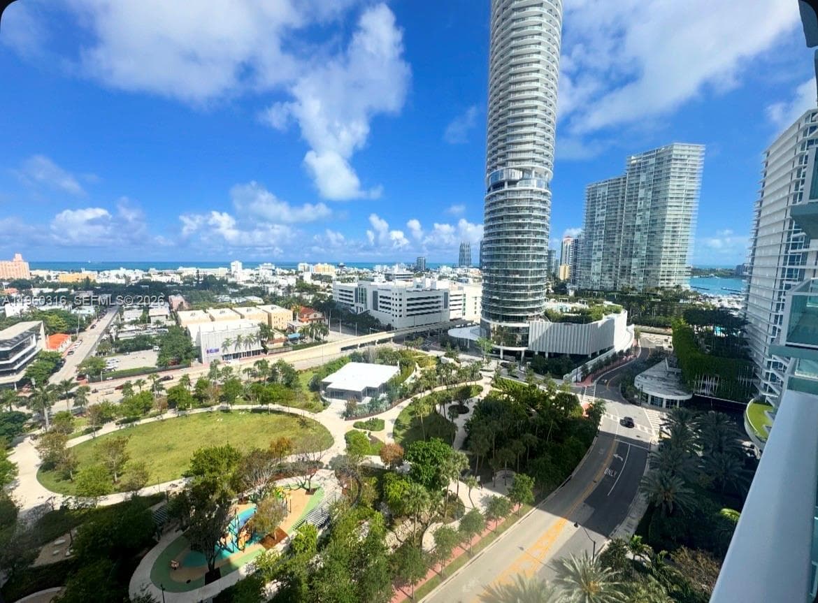 THE FLORIDIAN CONDO · #1704 in Miami Beach - Photo 1