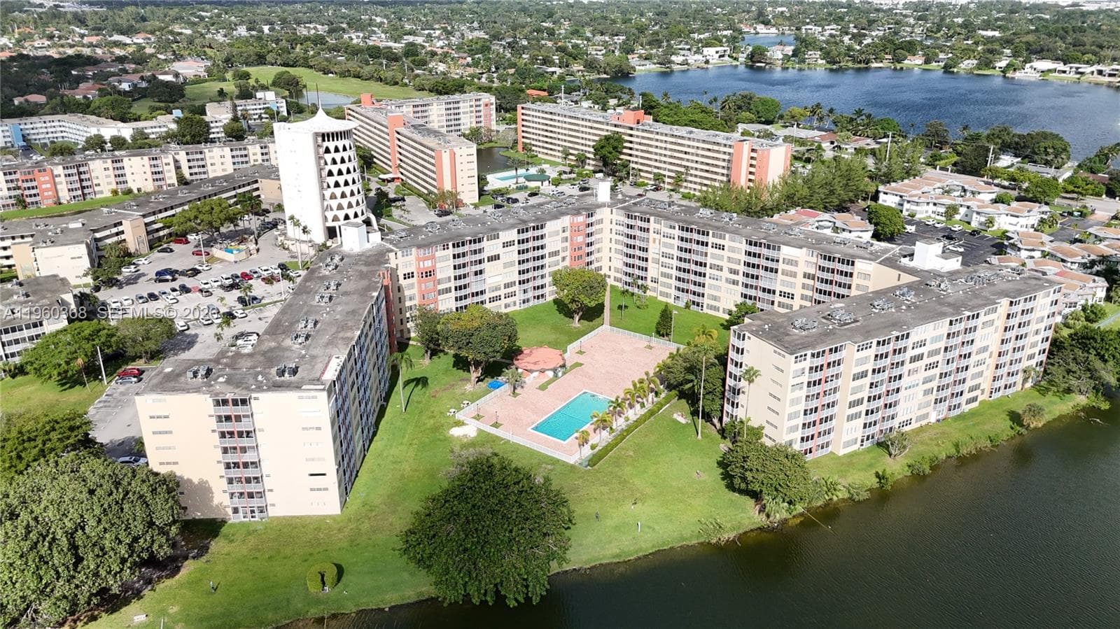 JADE WINDS GROUP-DAISY · #507-1 in Miami - Photo 1