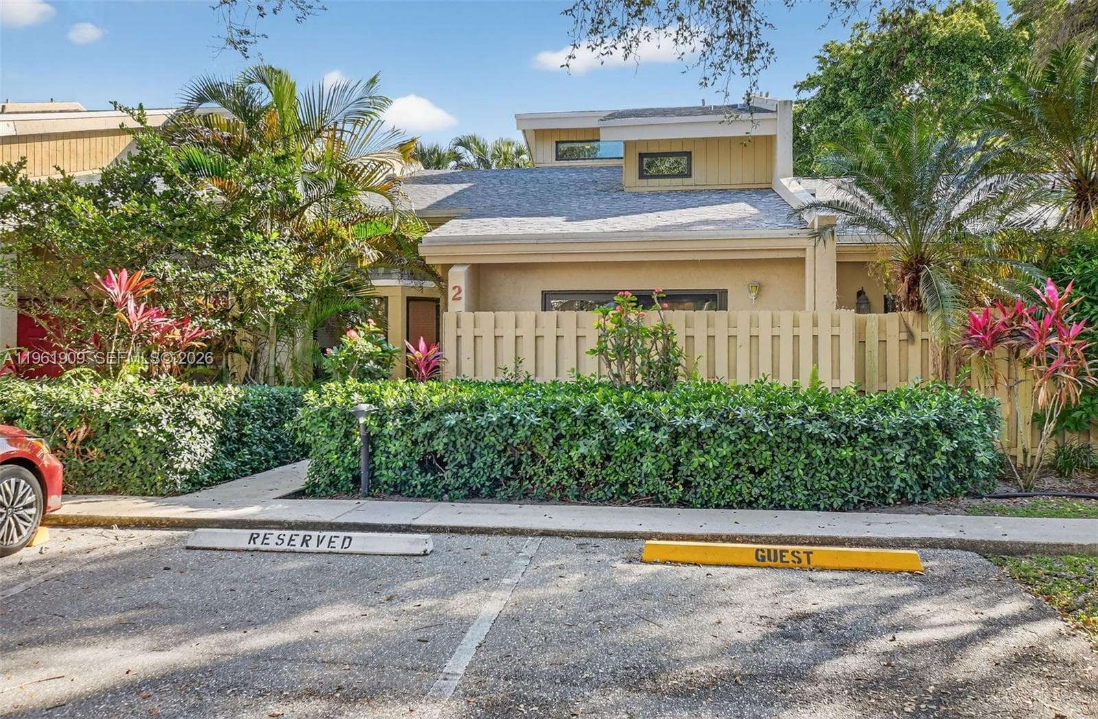 1400 Nw 9th Ave #A-2