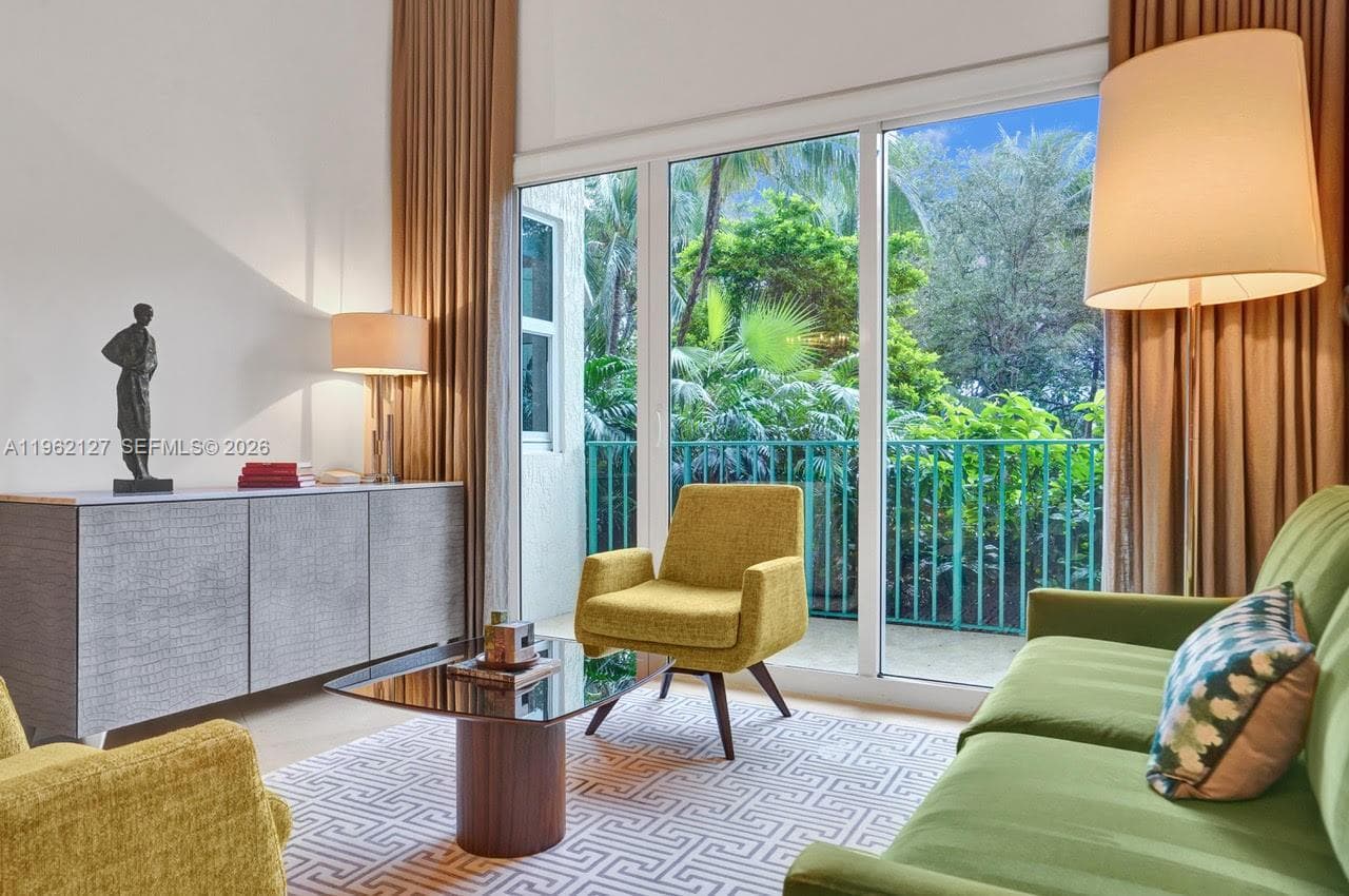 TURNBERRY VILLGE · #112 in Aventura - Photo 1