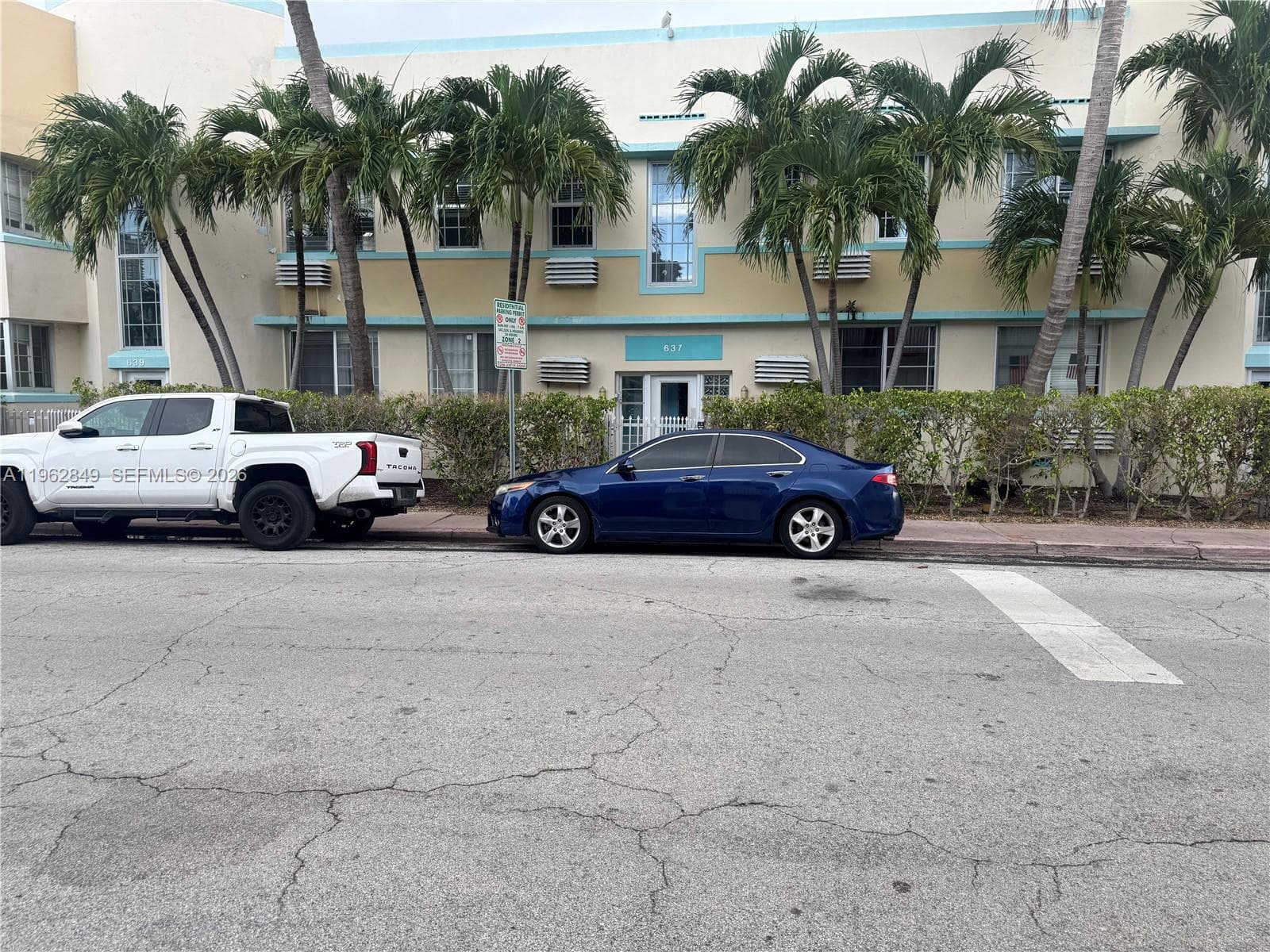 Delphin Condo · #6 in Miami Beach - Photo 1