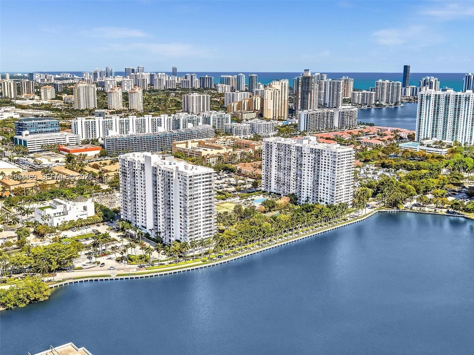 admirals port · #1801W in Aventura - Photo 1