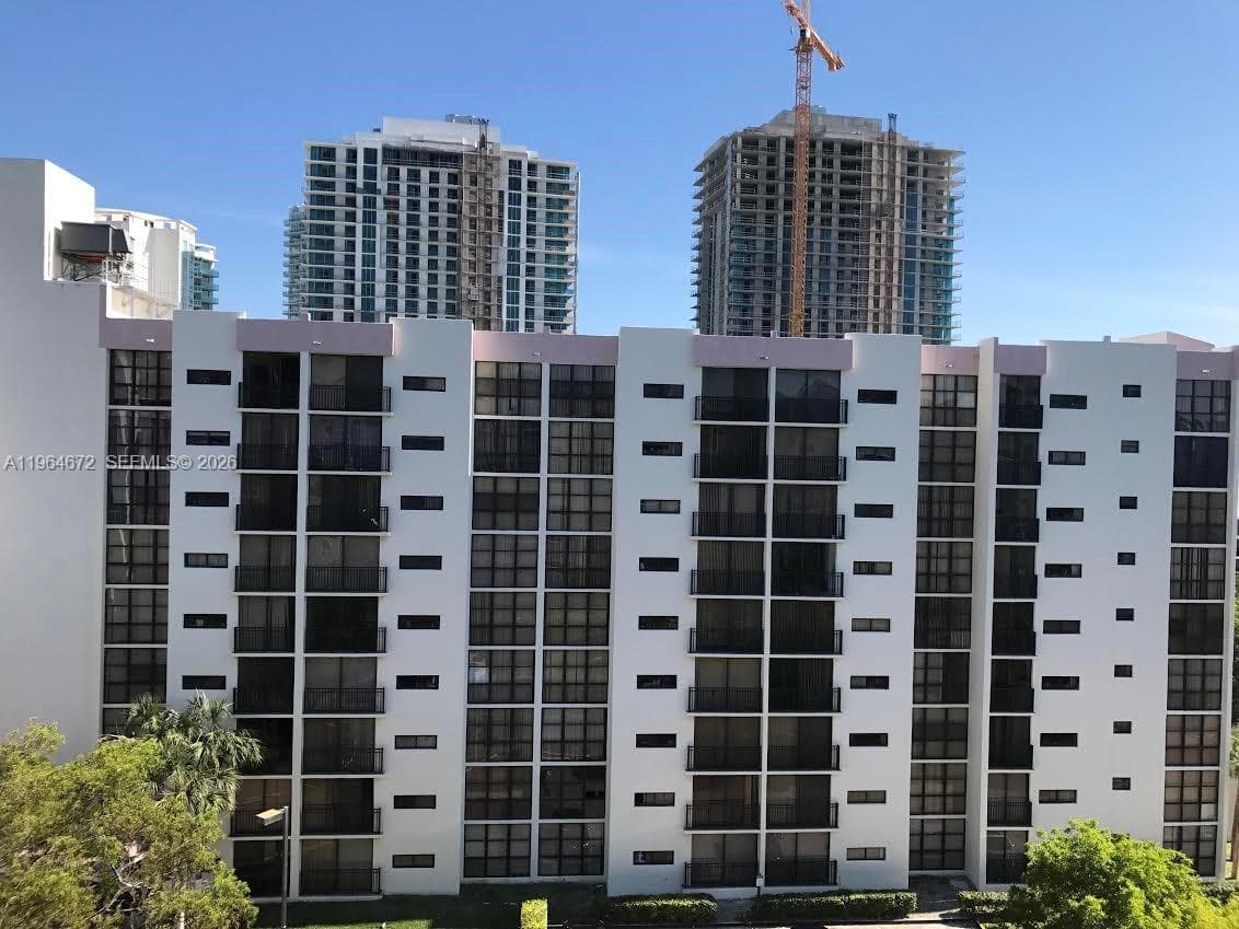 PLAZA OF AMERICAS CONDO P · #816 in Sunny Isles Beach - Photo 1
