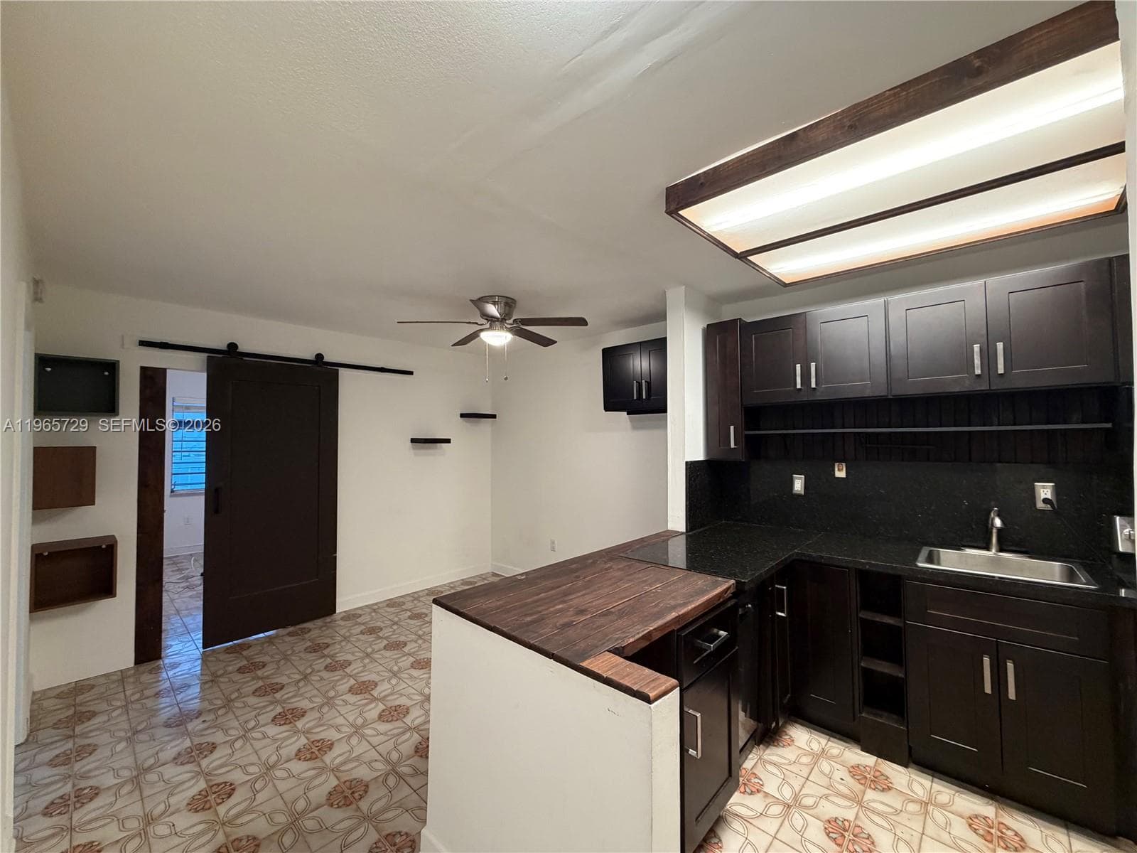 PENN-TWELVE CONDO · #9 in Miami Beach - Photo 1