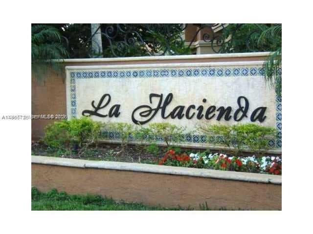 la hacienda condo · #A in Hialeah - Photo 1