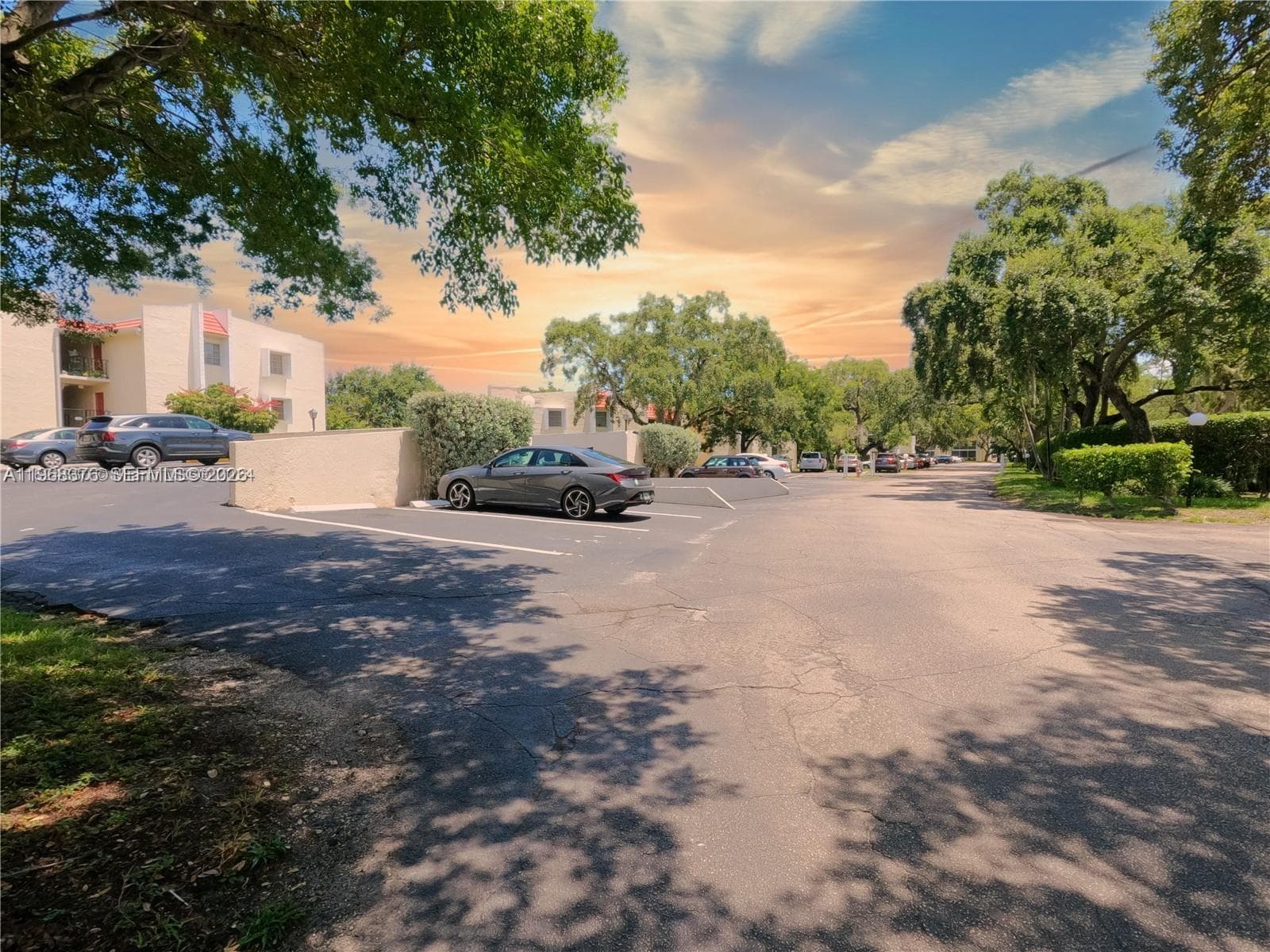 SPANISH OAKS CONDO #0140