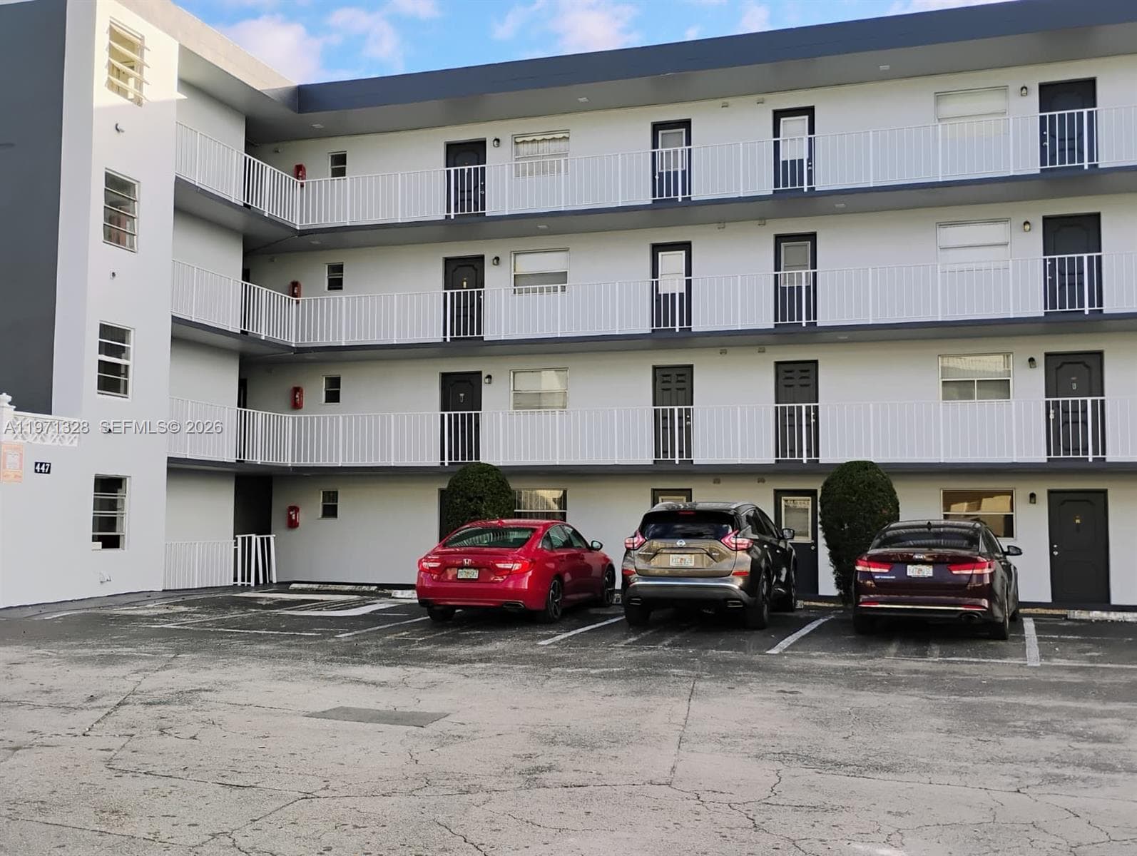 ROYAL OAKS · #414 in Miami - Photo 1