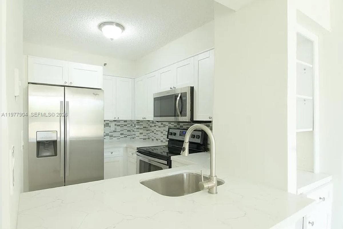 RIOPLAZA CONDOMINIUM SOUT · #404 in Miami - Photo 1
