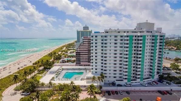 IMPERIAL HOUSE CONDO · #7B in Miami Beach - Photo 1