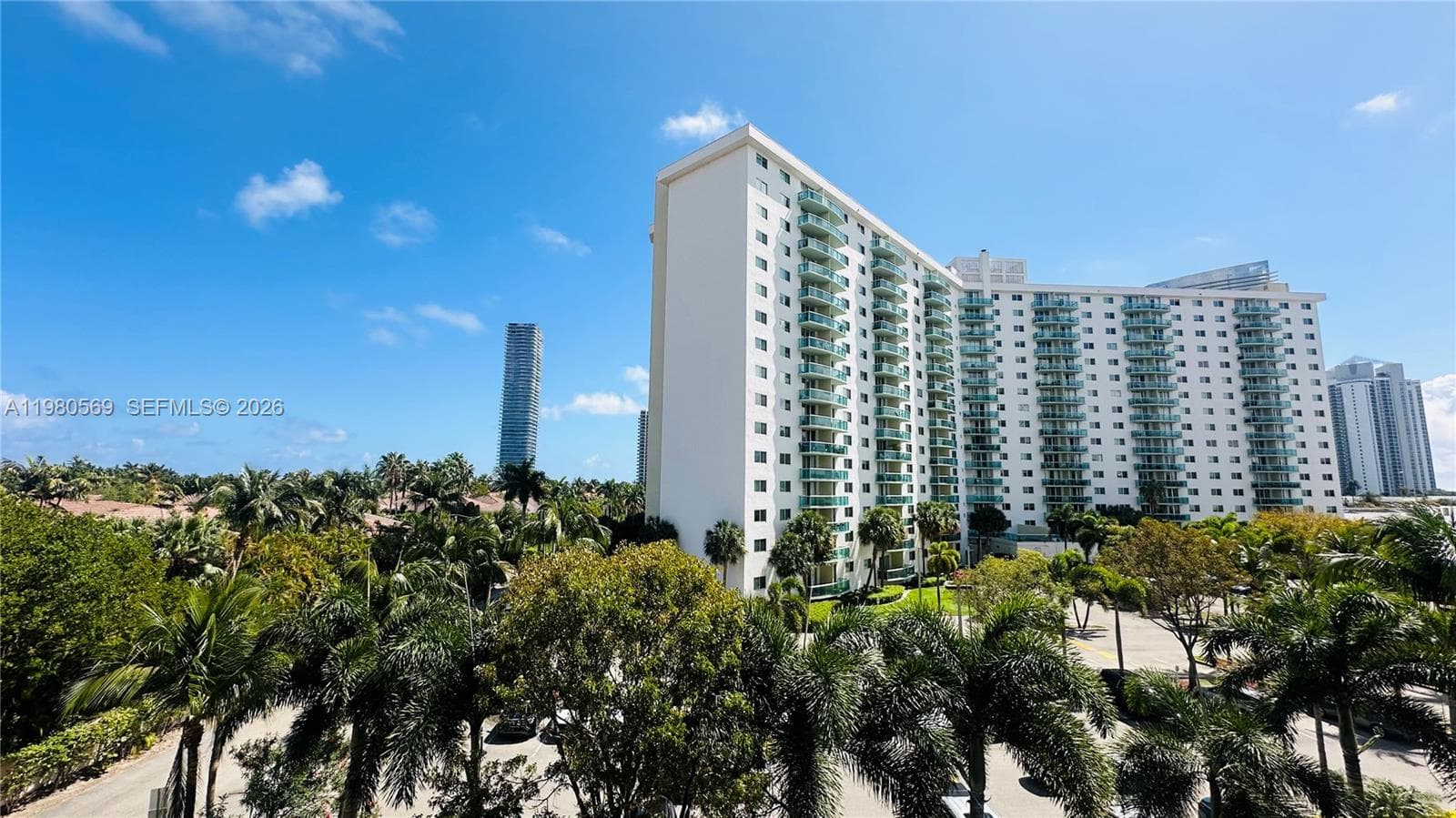 OCEANVIEW · #424 in Sunny Isles Beach - Photo 1
