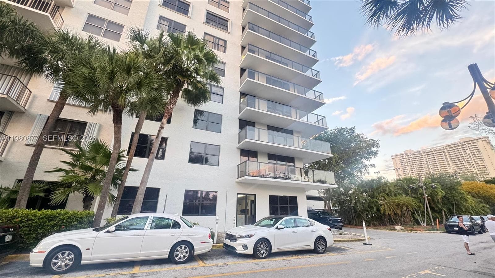 THE CLIPPER AT BISC COVE · #707 in Aventura - Photo 1