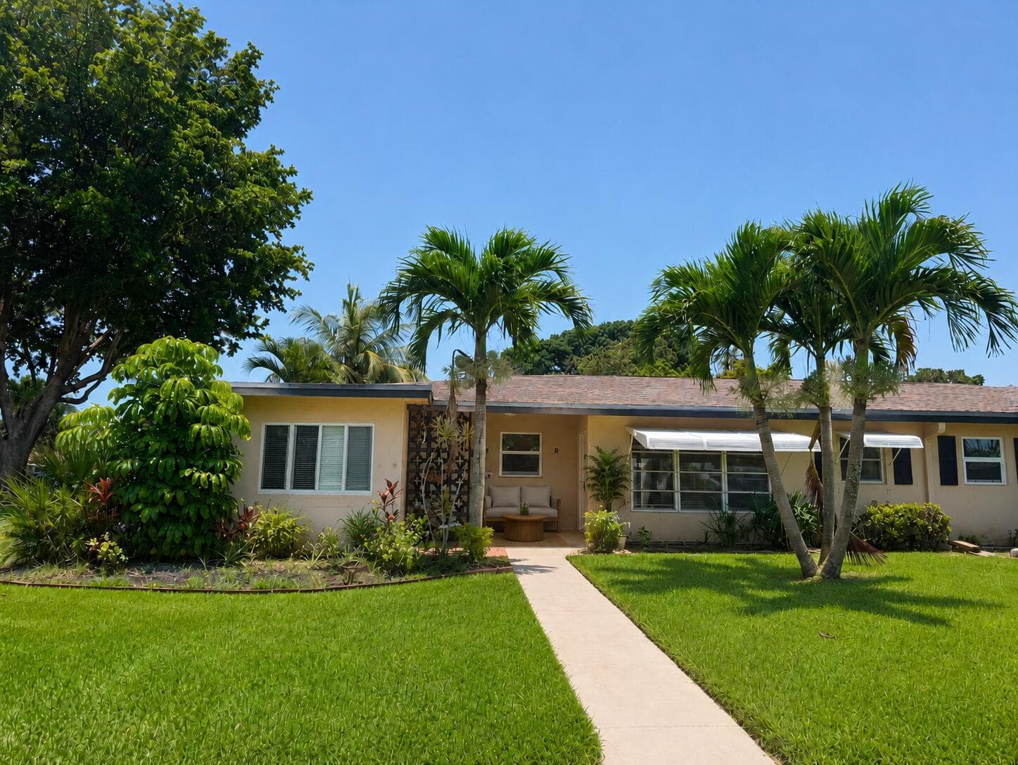 1052 North Drive #B